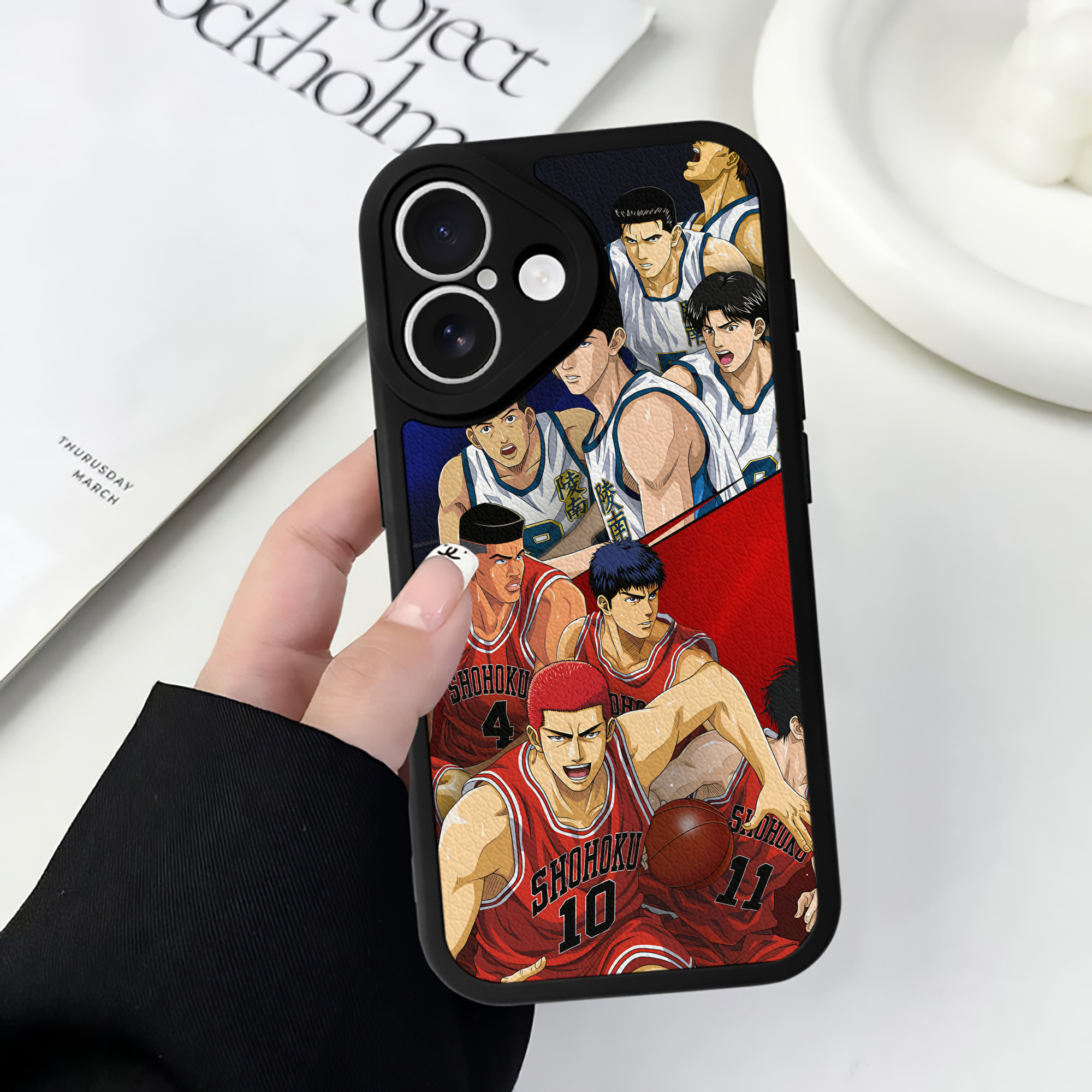 （画像用） SLAM DUNK／スラムダンク 【iPhone 16シリーズ対応】シリコンスマホケース（レザー調） 材質：シリコン